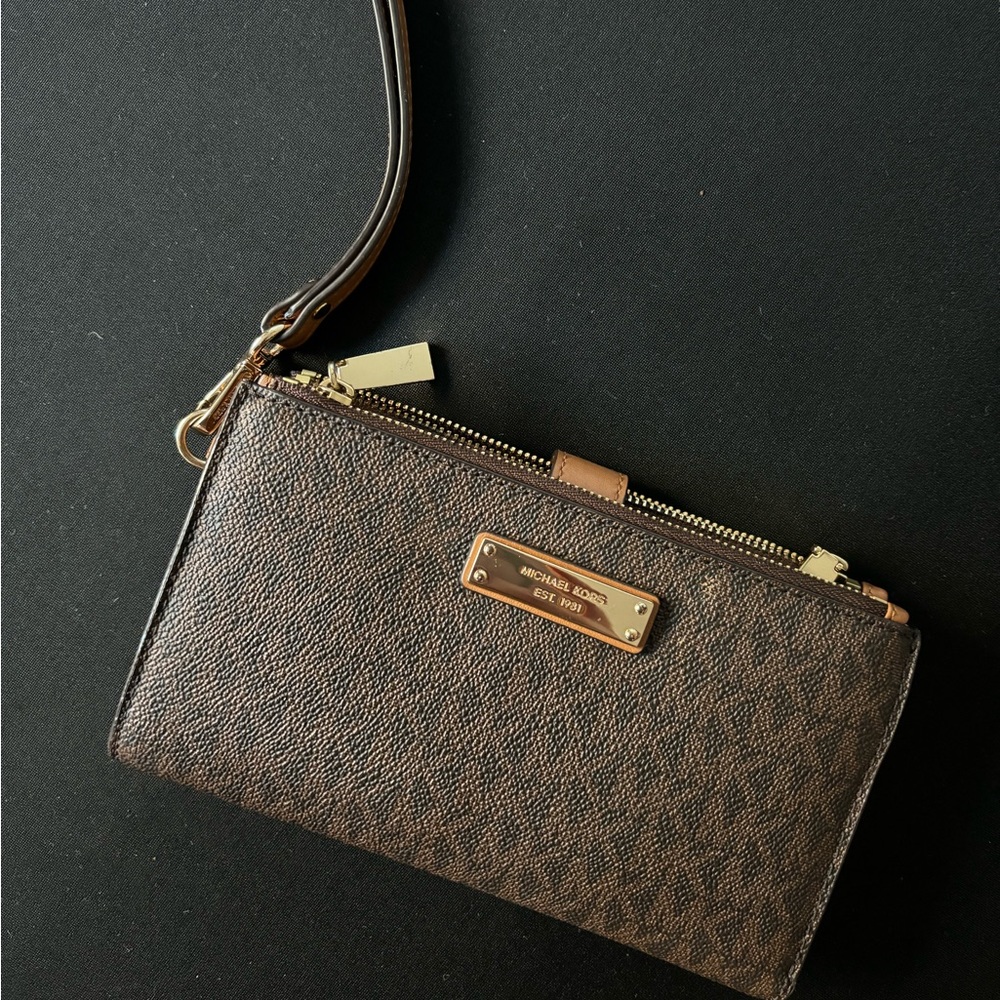 Michael Kors Double Zip Wallet Wristlet Leather